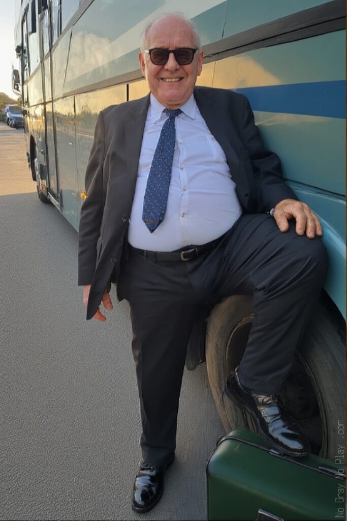 Old bus driver asking for a hand job